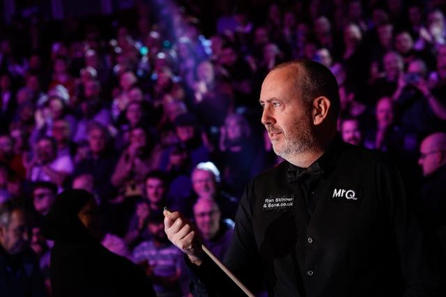 2024 World Grand Prix: Mark Williams Clinches Last 16 Berth