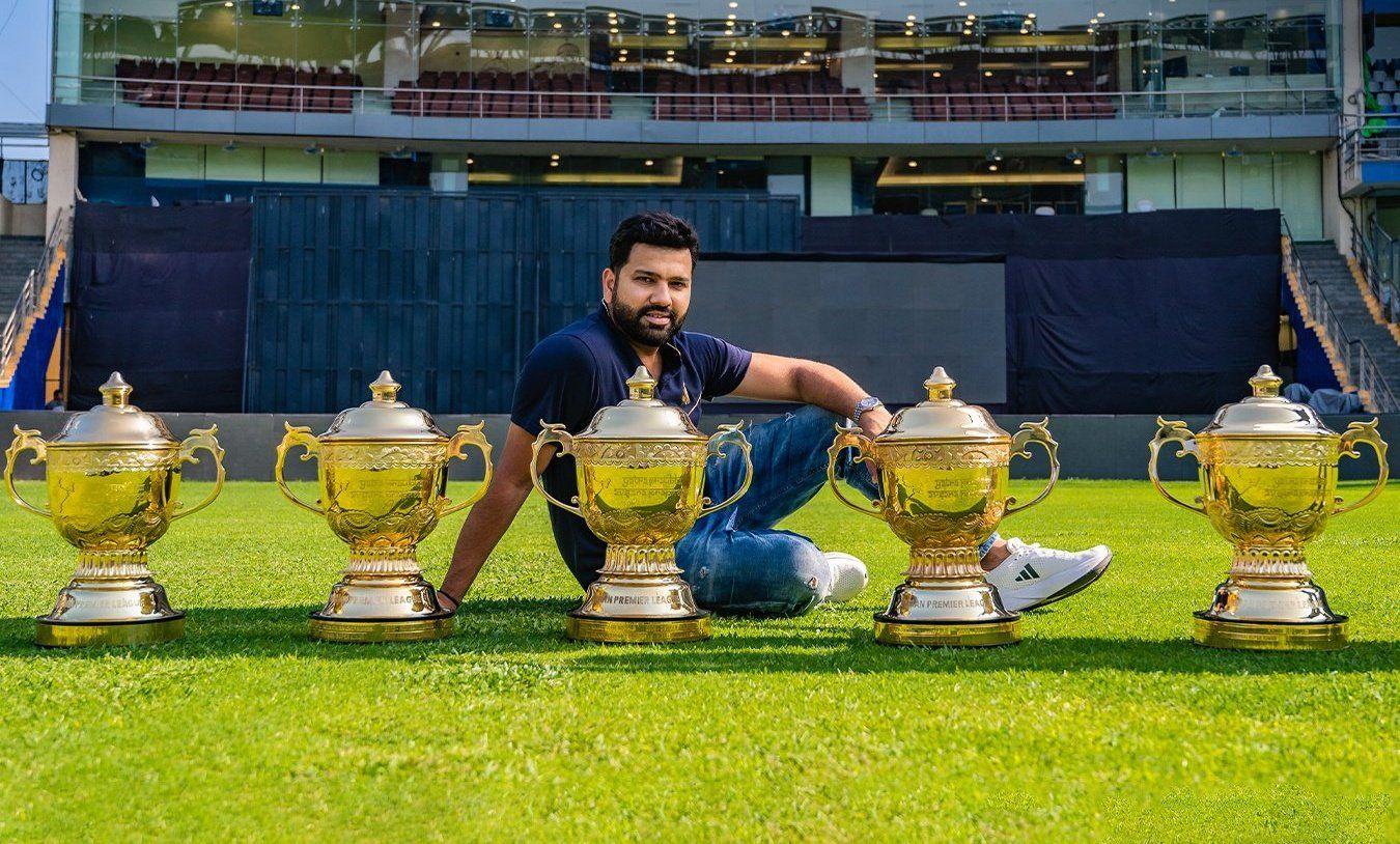 Rohit Sharma with Mumbai Indians IPL Trophy_1.jpeg